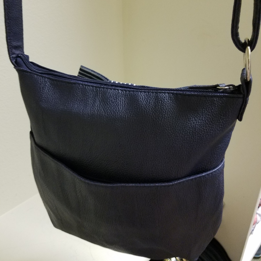Purse - Picture 3 of 4